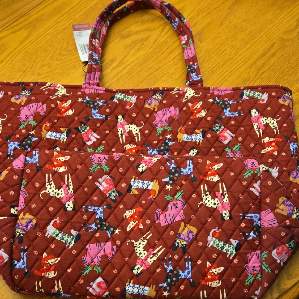 NWT Vera Bradley Holiday Hounds Grand Tote Bag